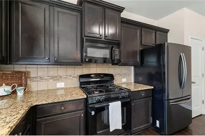 257 Collingsworth Trace, Lawrenceville, GA 30043 - Photo 8