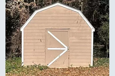 586 Ridge Avenue, Mableton, GA 30126 - Photo 2