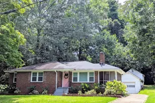 2655 Elsinore St, East Point, GA 30344 - Photo 2