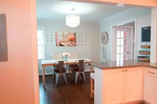 2655 Elsinore St, East Point, GA 30344 - Photo 8