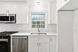 2437 Flair Knoll Dr, Atlanta, GA 30345 - Photo 8