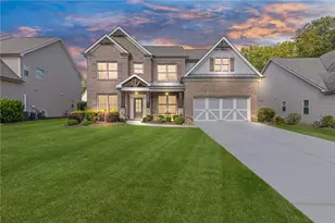 4867 Hunters Grv Wy, Sugar Hill, GA 30518 - Photo 1