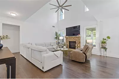 4867 Hunters Grove Way, Sugar Hill, GA 30518 - Photo 14