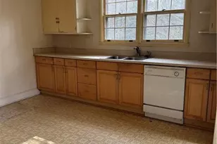 700 Heards Ferry Rd, Atlanta, GA 30328 - Photo 30