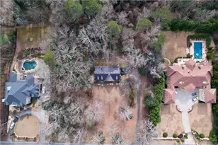 700 Heards Ferry Rd, Atlanta, GA 30328 - Photo 8