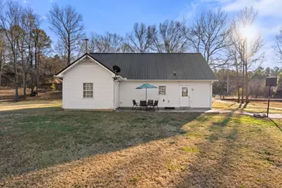 353 Morris Road SE, Silver Creek, GA 30173 - Photo 16