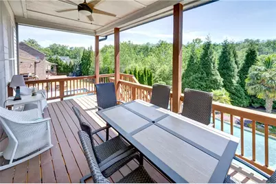 2454 Brewer Way NE, Marietta, GA 30066 - Photo 16