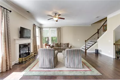 2454 Brewer Way NE, Marietta, GA 30066 - Photo 10