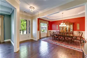 2454 Brewer Way NE, Marietta, GA 30066 - Photo 6