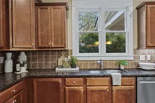 3105 Brick Ln, Decatur, GA 30033 - Photo 32