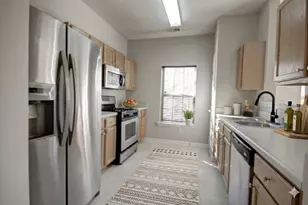 1621 River Main Ct, Lawrenceville, GA 30046 - Photo 4