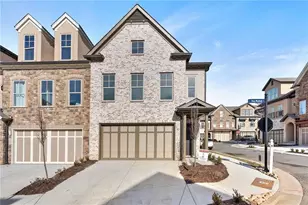 110 Via Roma, Woodstock, GA 30188 - Photo 2