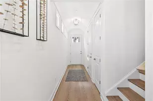 110 Via Roma, Woodstock, GA 30188 - Photo 2