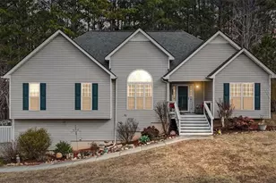 136 Harborside Dr, Dallas, GA 30132 - Photo 2