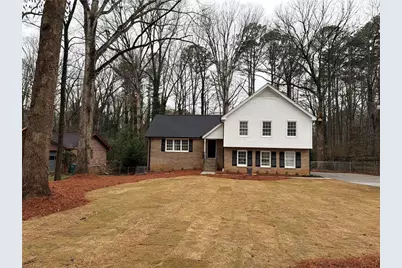 1519 Rangewood Drive SW, Lilburn, GA 30047 - Photo 4