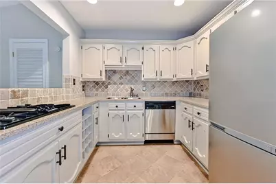 2454 Drew Valley Road NE, Brookhaven, GA 30319 - Photo 12