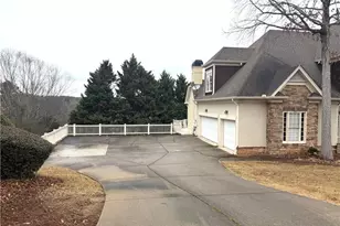 405 Autry Mill Cir, Alpharetta, GA 30022 - Photo 2