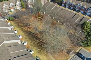 2347 Heritage Park Cir, Kennesaw, GA 30144 - Photo 12