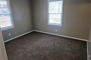 5325 Joan of Arc Pl, Atlanta, GA 30349 - Photo 12