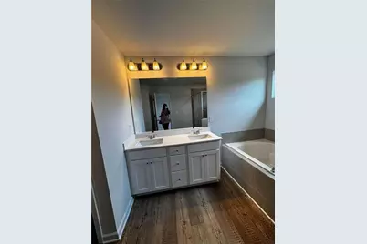 420 Point Place Dr, Loganville, GA 30052 - Photo 36