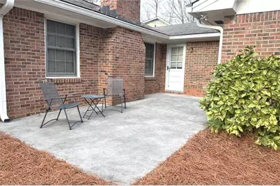 3916 White Oak Lane SW, Lilburn, GA 30047 - Photo 4