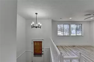 1018 Martin Rd, Stone Mountain, GA 30088 - Photo 4