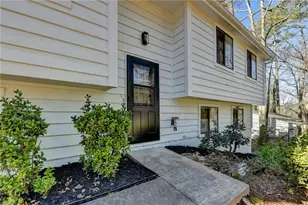 1018 Martin Rd, Stone Mountain, GA 30088 - Photo 2