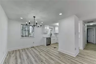 1018 Martin Rd, Stone Mountain, GA 30088 - Photo 12