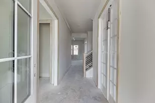 6117 Golf View Ct, Jefferson, GA 30549 - Photo 2