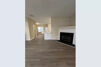 4901 Robinson Square Drive NW, Acworth, GA 30101 - Photo 4