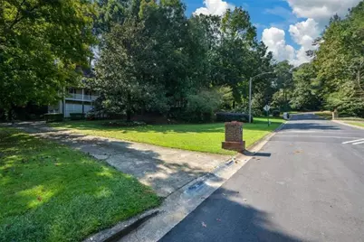 591 Wentworth Drive, Acworth, GA 30102 - Photo 4