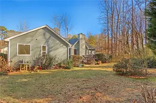 357 Falling Timber Ct, Stockbridge, GA 30281 - Photo 2