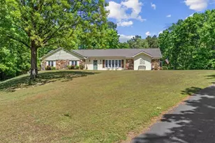 651 Camelot Cir NW, Calhoun, GA 30701 - Photo 2