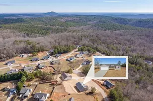 613 Cypress Dr, Mount Airy, GA 30563 - Photo 8