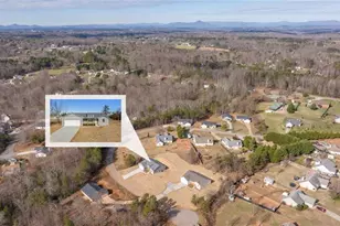 613 Cypress Dr, Mount Airy, GA 30563 - Photo 4