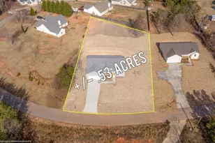 613 Cypress Dr, Mount Airy, GA 30563 - Photo 36