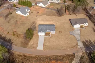 613 Cypress Dr, Mount Airy, GA 30563 - Photo 38