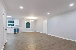 110 Hidden Brook Ct, Atlanta, GA 30349 - Photo 2