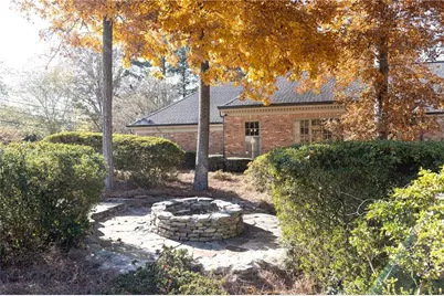 4276 Sentinel Post Road NW, Atlanta, GA 30327 - Photo 32