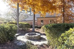 4276 Sentinel Post Rd NW, Atlanta, GA 30327 - Photo 32