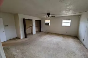 438 N 4th St, Griffin, GA 30223 - Photo 14