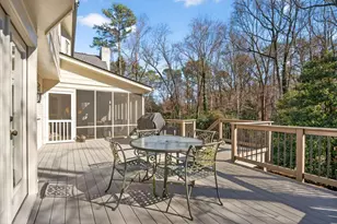 7745 Dunvegan Close, Sandy Springs, GA 30350 - Photo 22