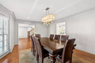 7745 Dunvegan Close, Sandy Springs, GA 30350 - Photo 18