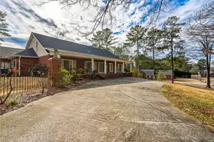 20 Woodland Dr, Cartersville, GA 30120 - Photo 2