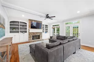 1121 Vinings Grove Way SE, Smyrna, GA 30082 - Photo 16