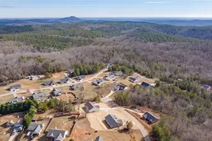 625 Cypress Dr, Mount Airy, GA 30563 - Photo 38