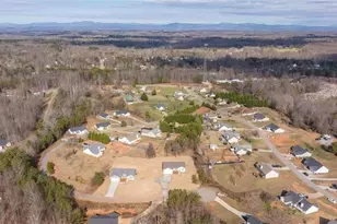 625 Cypress Dr, Mount Airy, GA 30563 - Photo 32