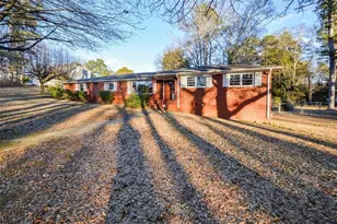 1489 Thunderwood Ln SW, Mableton, GA 30126 - Photo 2