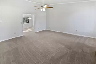 6006 Radford Dr, Riverdale, GA 30296 - Photo 8