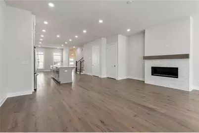 4317 Parkside Place, Atlanta, GA 30342 - Photo 4